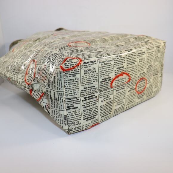 Kate Spade Classifieds Newspaper Print Large Tote Bag Red Lining - Picture 6 of 9